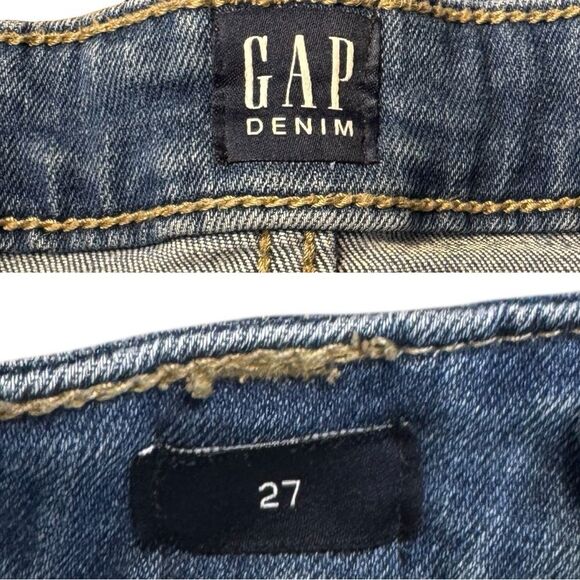 GAP Blue Bermudas with Distressed Denim Finish Sz 27 - Picture 10 of 10